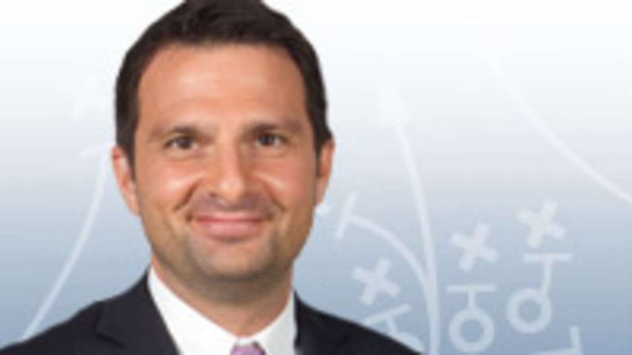 dave-dameshek-130909-spot.jpg