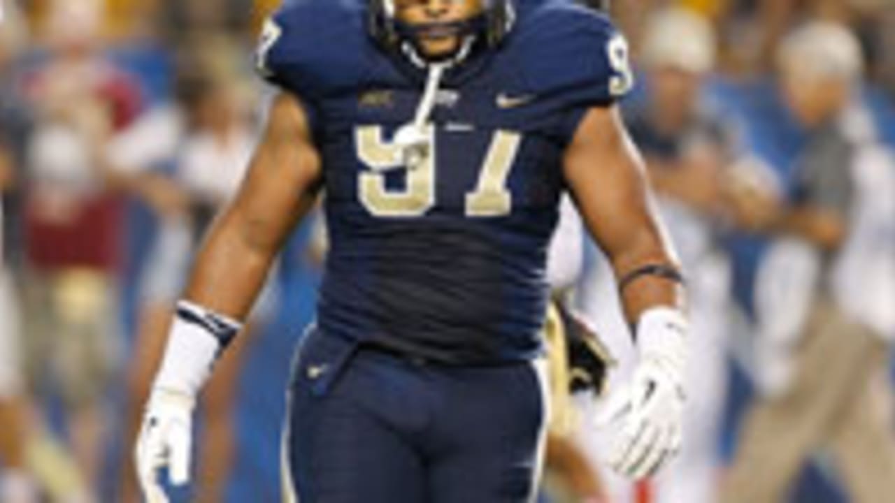 Pitt's Aaron Donald is winner of Bronko Nagurski Award