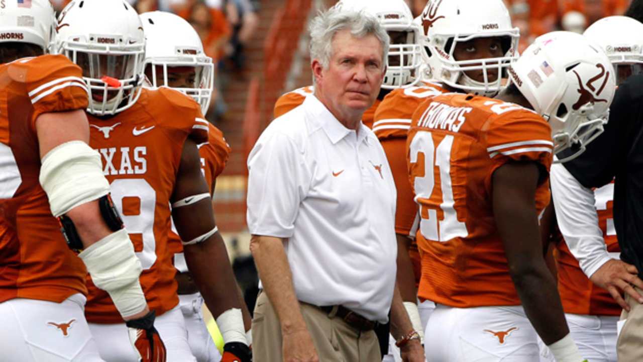 mack-brown-121213-ts.jpg