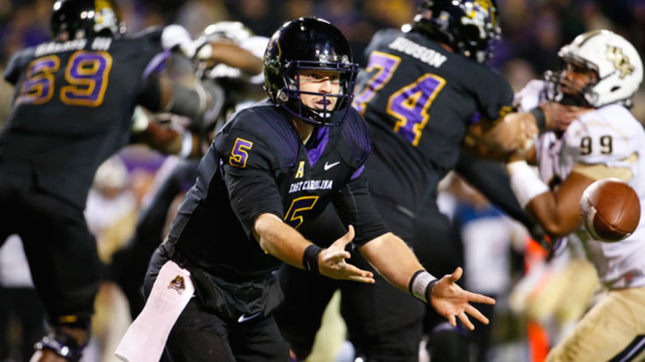 UCF beats East Carolina on Hail Mary, 32-30