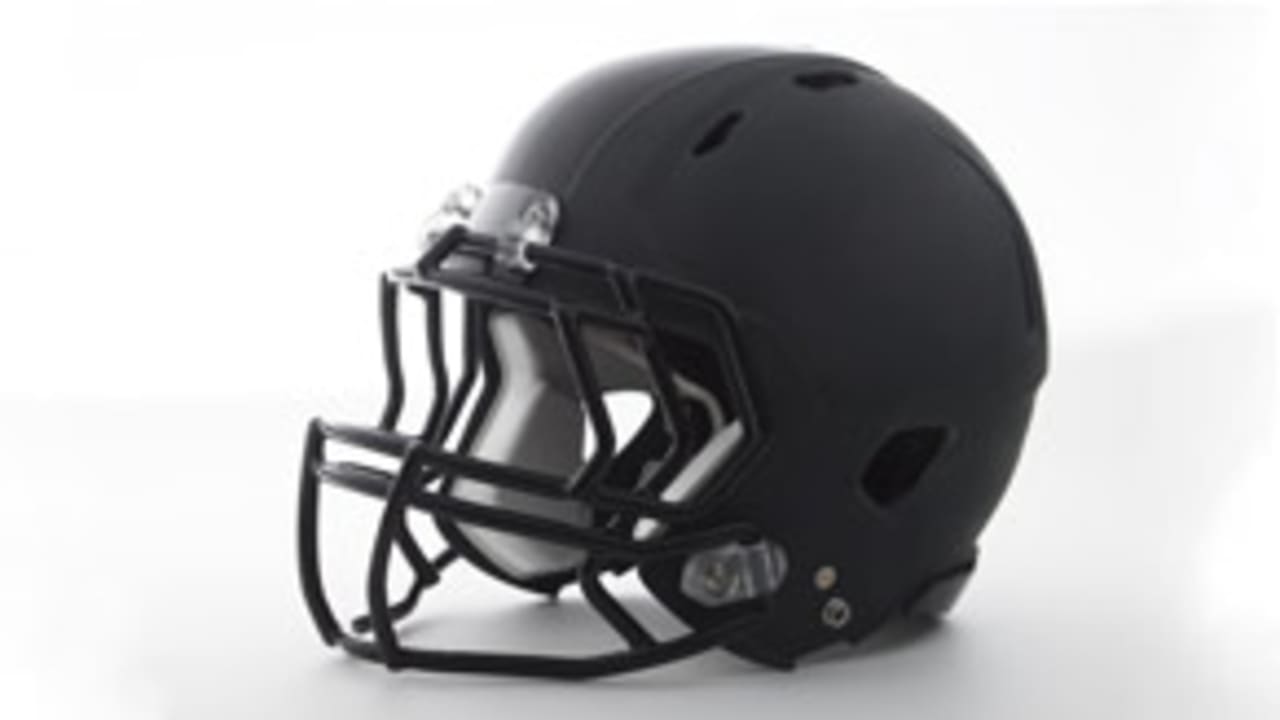 Football-Helmet-1-31-EVO.jpg