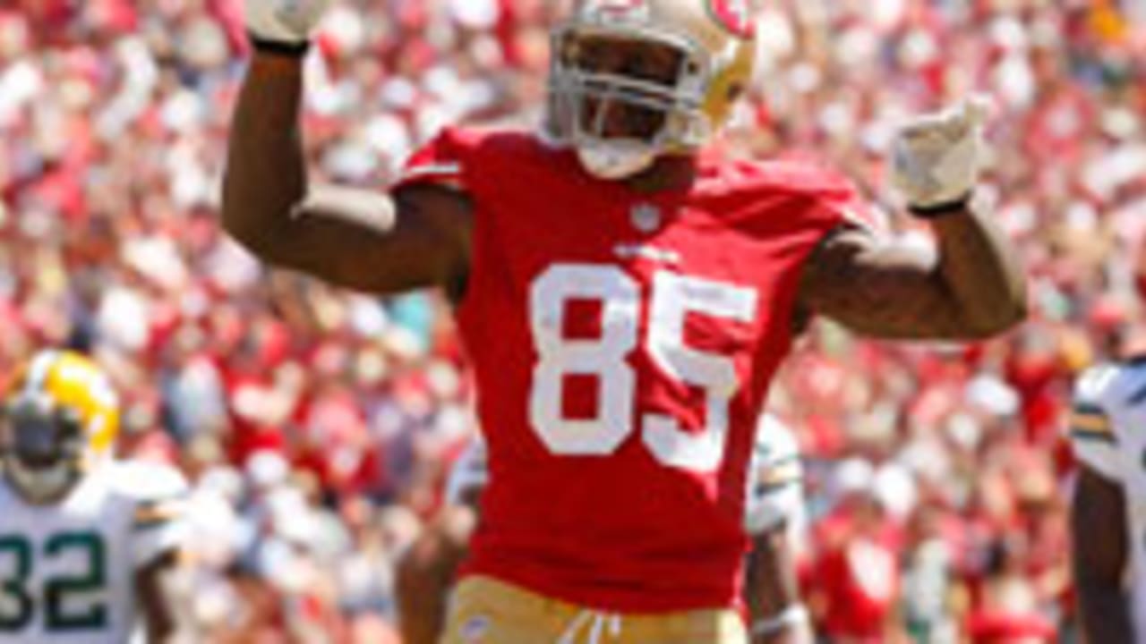 vernon-davis-120413-spot.jpg