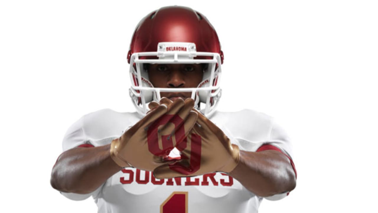 Oklahoma, Texas to wear gold-accented jerseys for Red River Rivalry -  Sports Illustrated