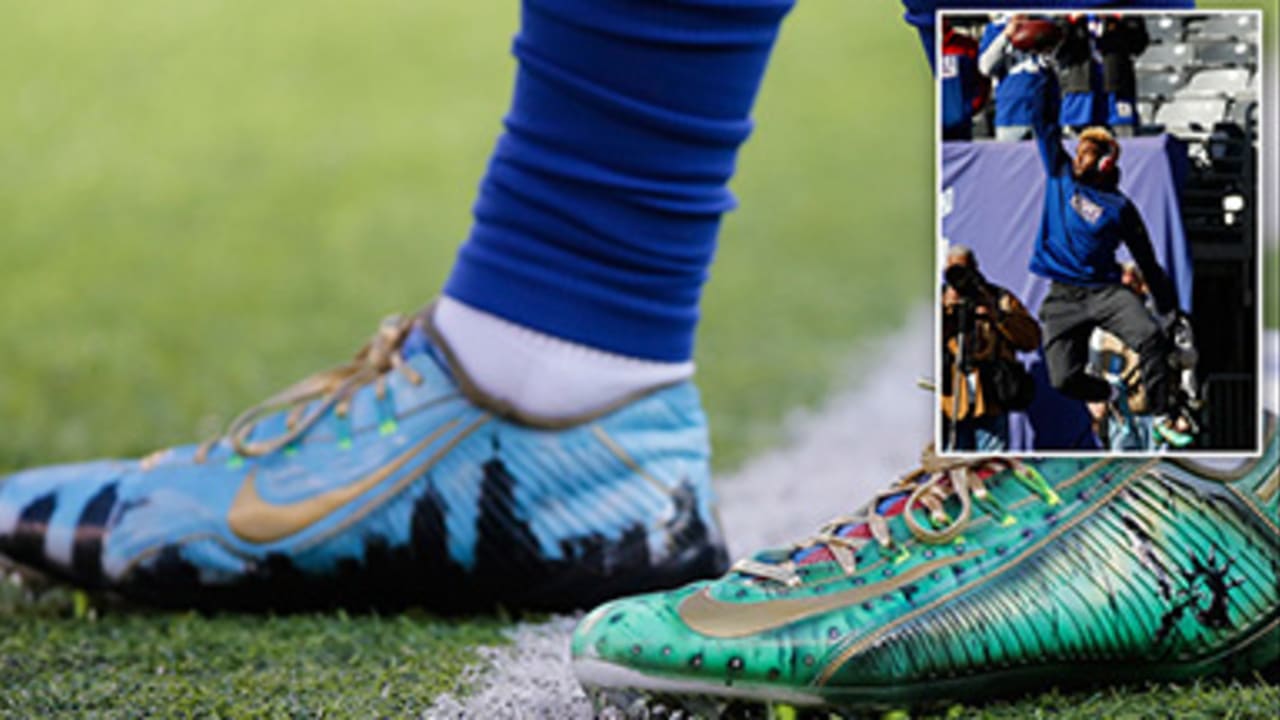 Odell Beckham Jr and Mohamed Sanu Wore Custom Cleats During NFL Sunday –  Footwear News