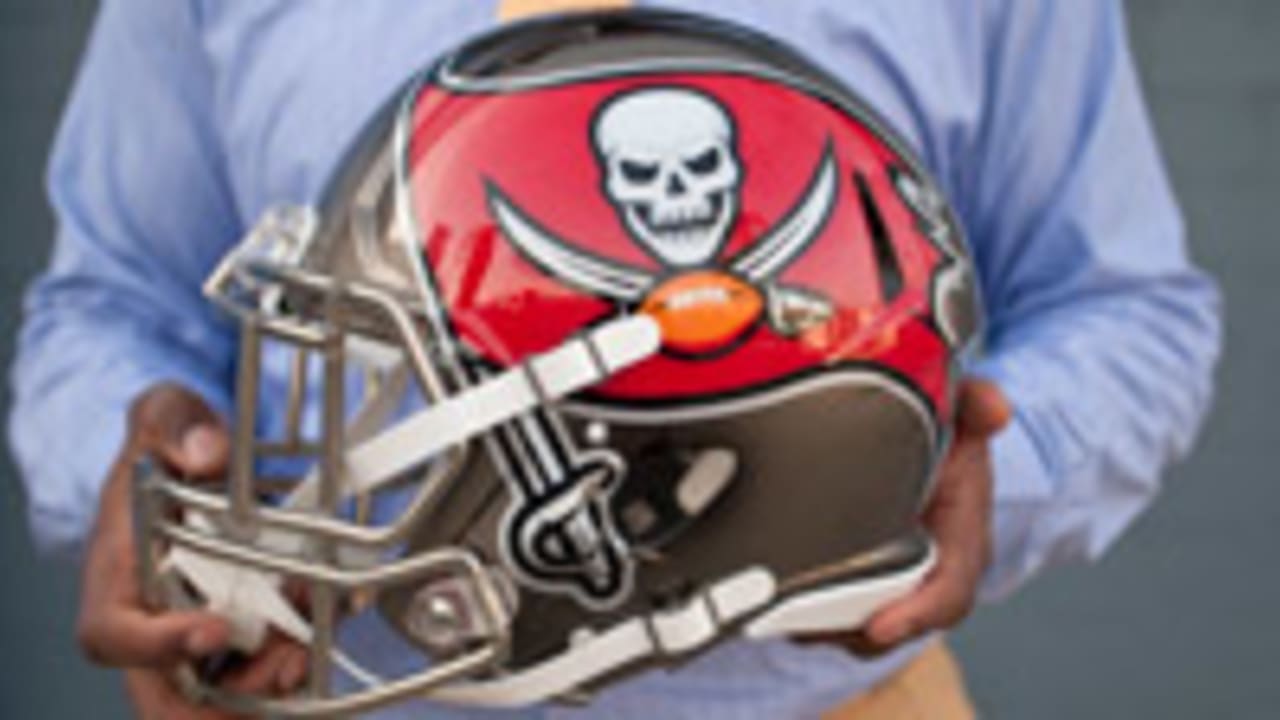 New Buccaneers Logo and Helmet Revealed by Warren Sapp and Gerald