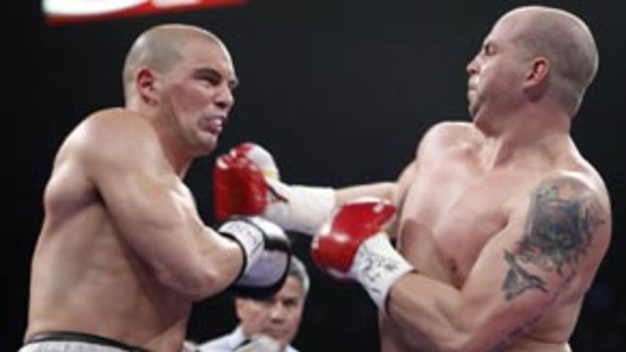 boxing-090913-evo.jpg