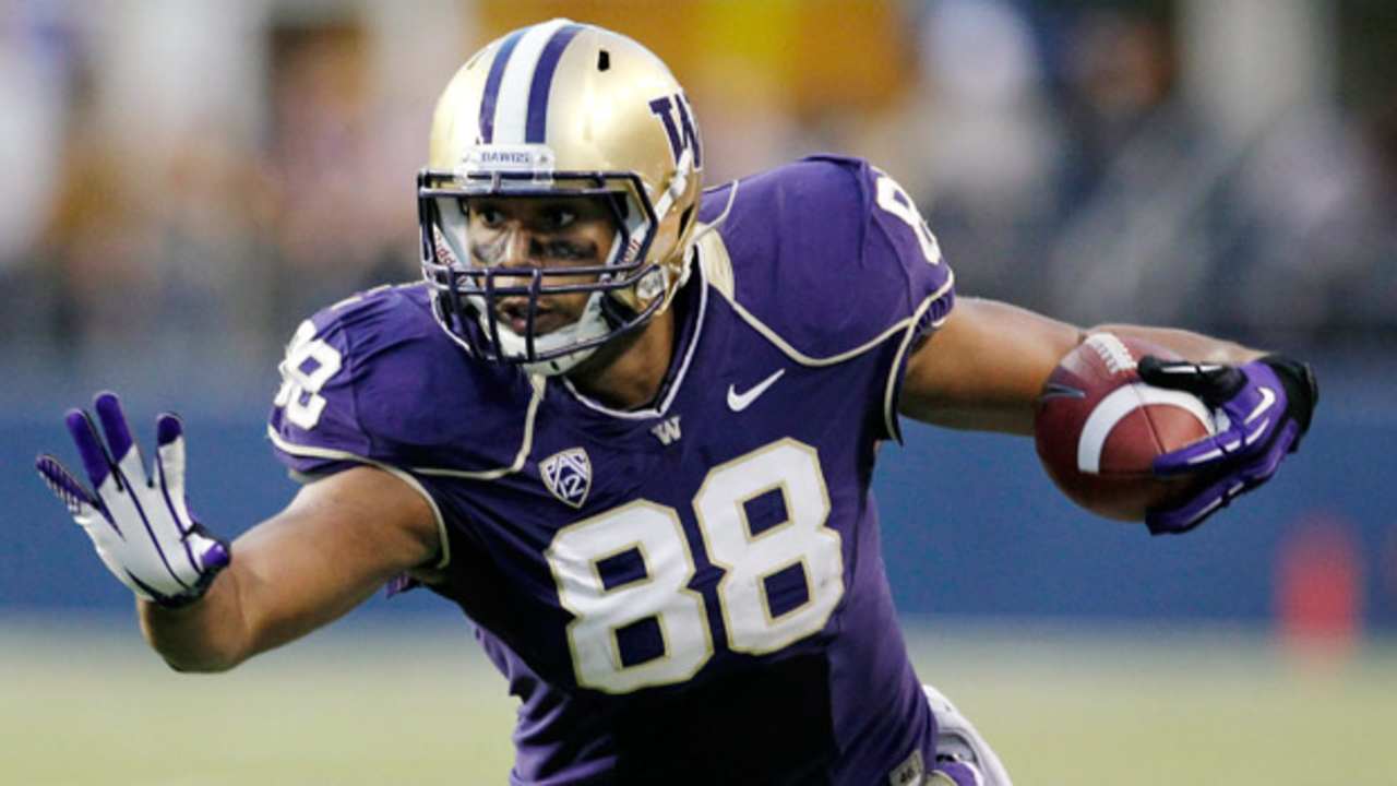 Austin-Seferian-Jenkins-tos-130724.jpg