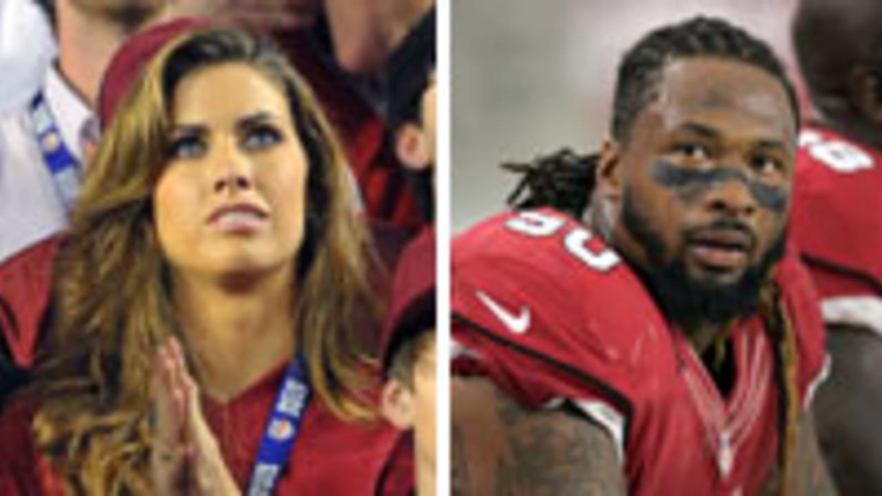 Darnell Dockett Asks Out Aj Mccarron S Girlfriend