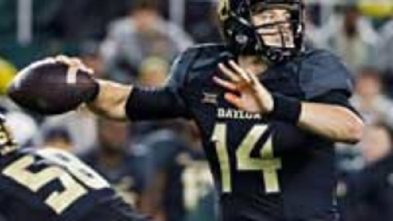 CFB-Bryce-Petty-SL-141122