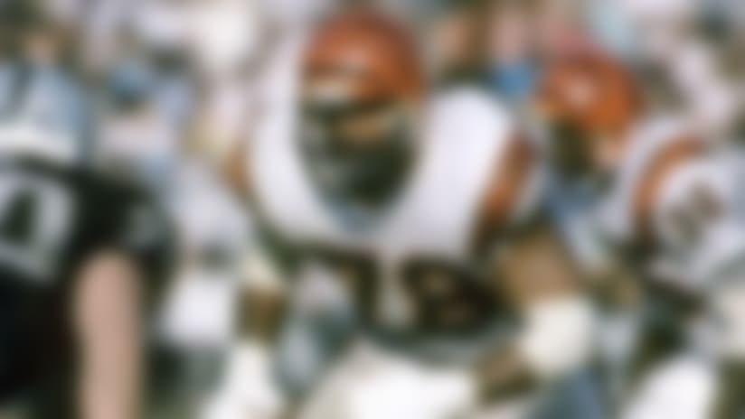 Anthony-Munoz-150x100.jpg