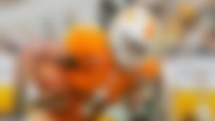 CFB-Jalen-Hurd-TOS-150102