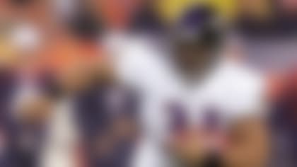 Jamal_Lewis_130610_IA.jpg