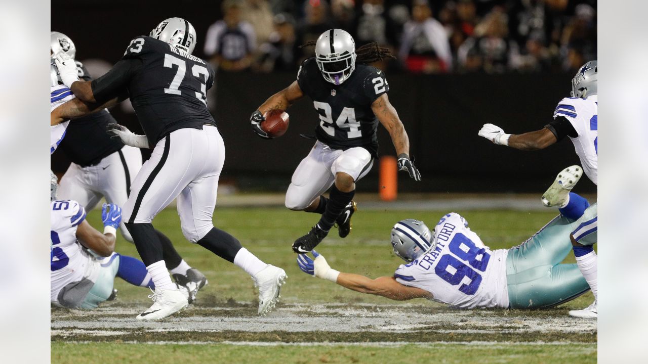 August 26, 2017: Oakland Raiders running back Marshawn Lynch (24) prior to  an NFL pre-season game between the Oakland Raiders and the Dallas Cowboys  at AT&T Stadium in Arlington, Texas. Shane Roper/CSM