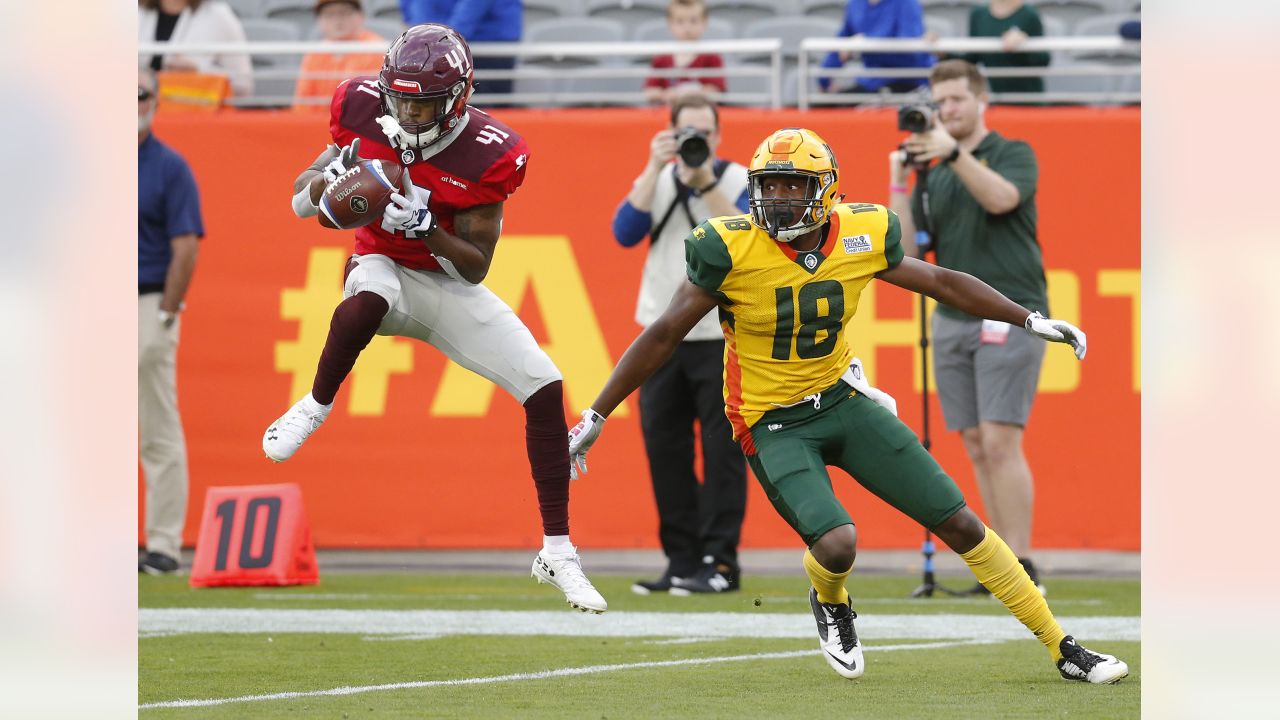 Arizona Hotshots wide receiver Rashad Ross (15) in the first half during an AAF  football game