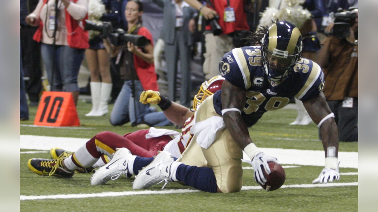 St. Louis Rams running back Steven Jackson walks off the field