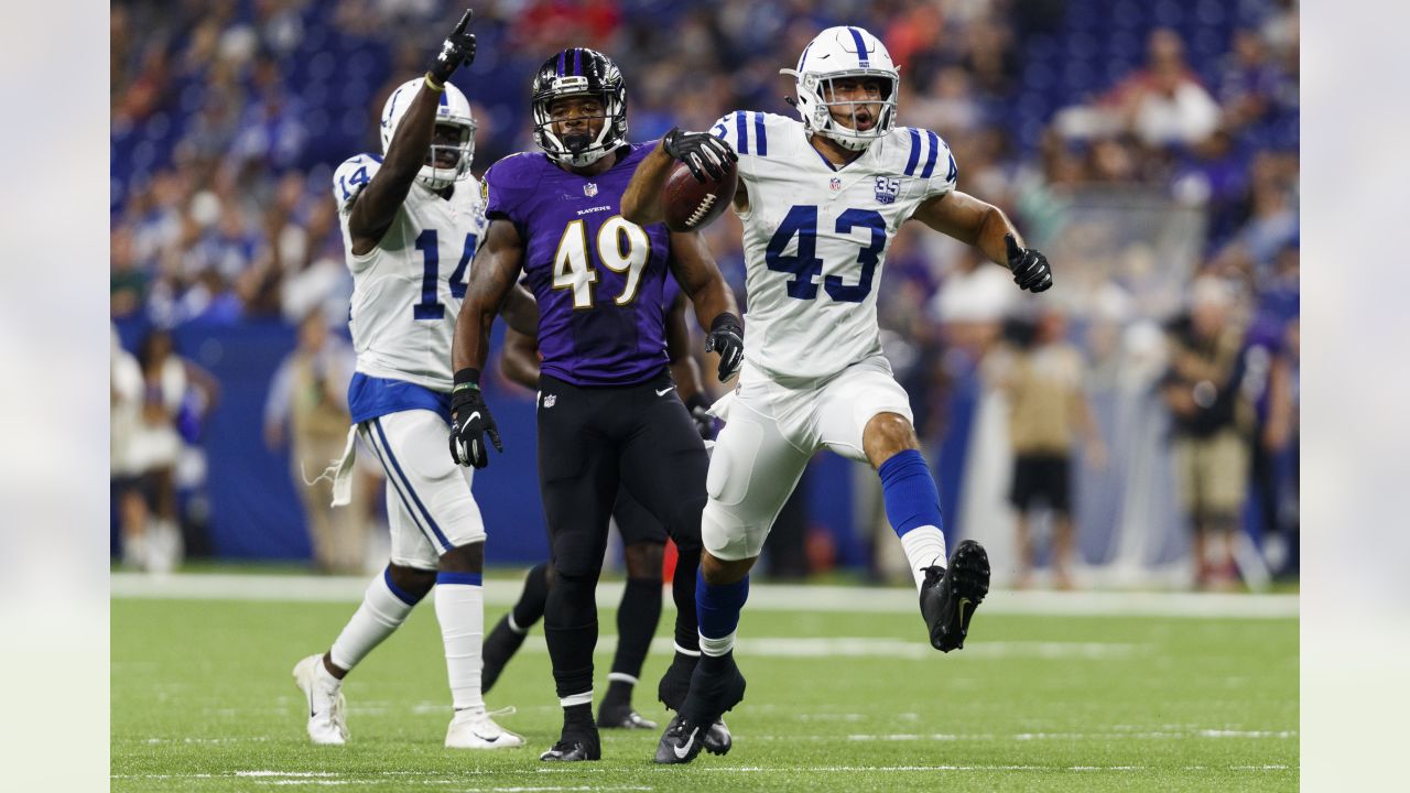 Indianapolis Colts tight end Ross Travis (43) during NFL football