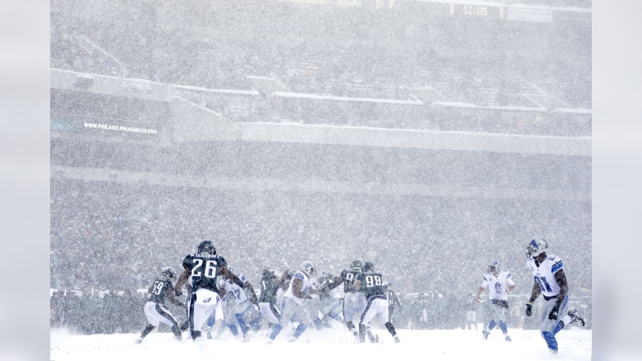 https://res.cloudinary.com/nflleague/image/private/t_new_photo_album/f_auto/league/v8l3x7cuwq8nol2xw9sc.jpg