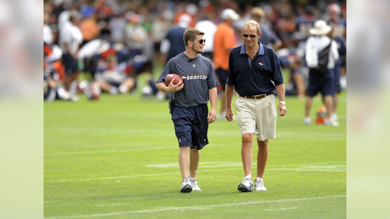 Pat Bowlen steps away, and Denver Broncos celebrate his shaping of NFL -  Sports Illustrated