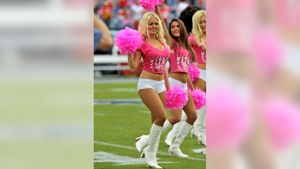 2013: NFL cheerleaders - All Photos 