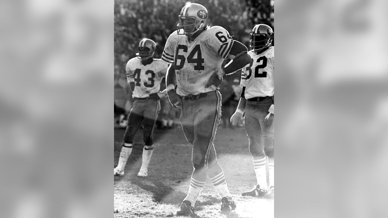 Dave Wilcox, NFL Hall of Famer, dead at 80