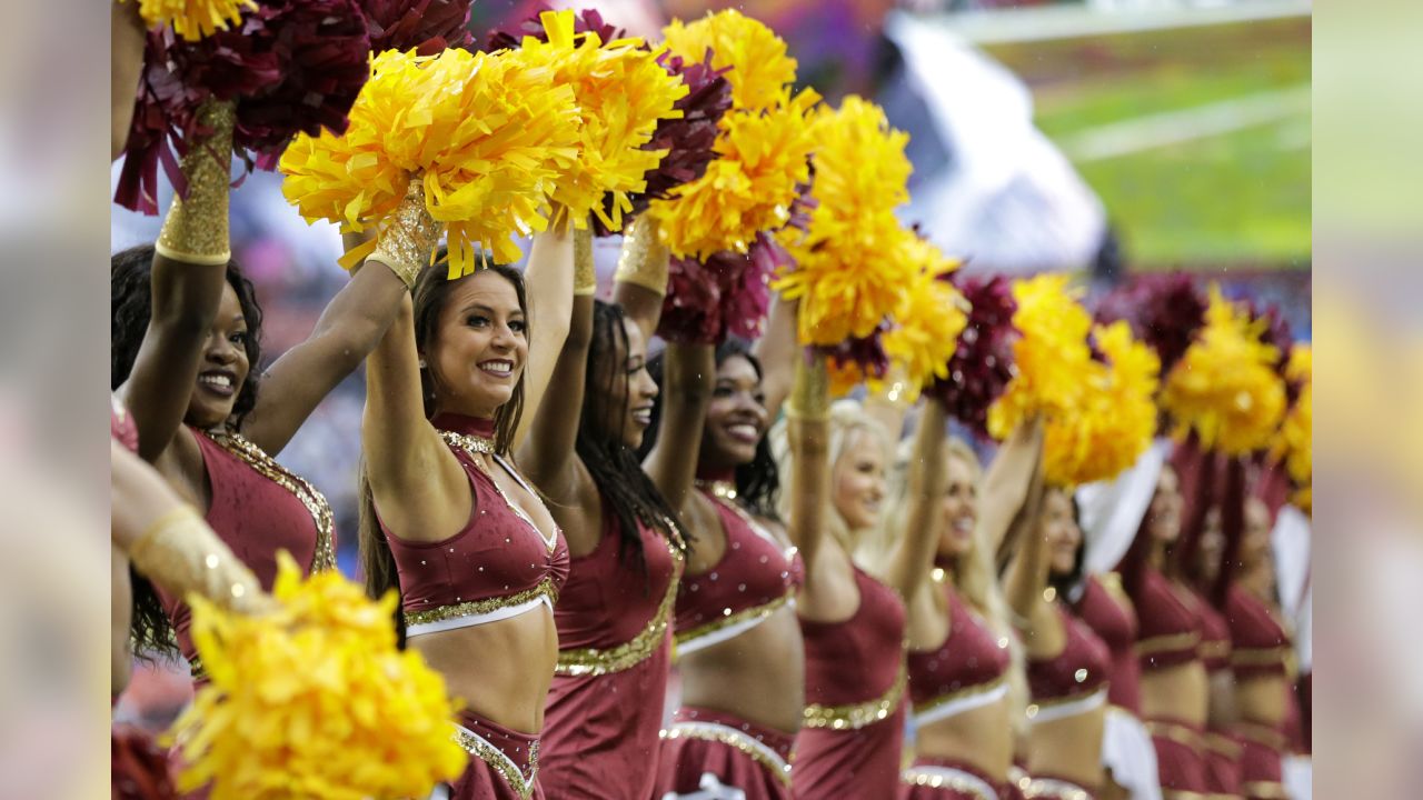 NFL Cheerleaders: Week 8