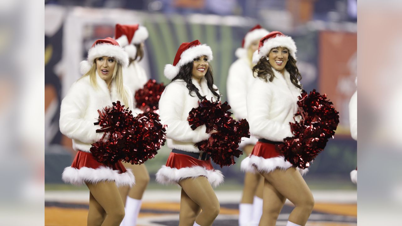 PHOTOS: NFL Cheerleaders Christmas Eve