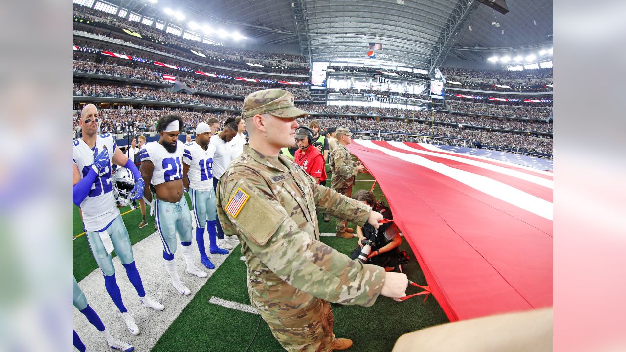 NFL Fans Loved National Anthem Before Giants vs. Cowboys - The