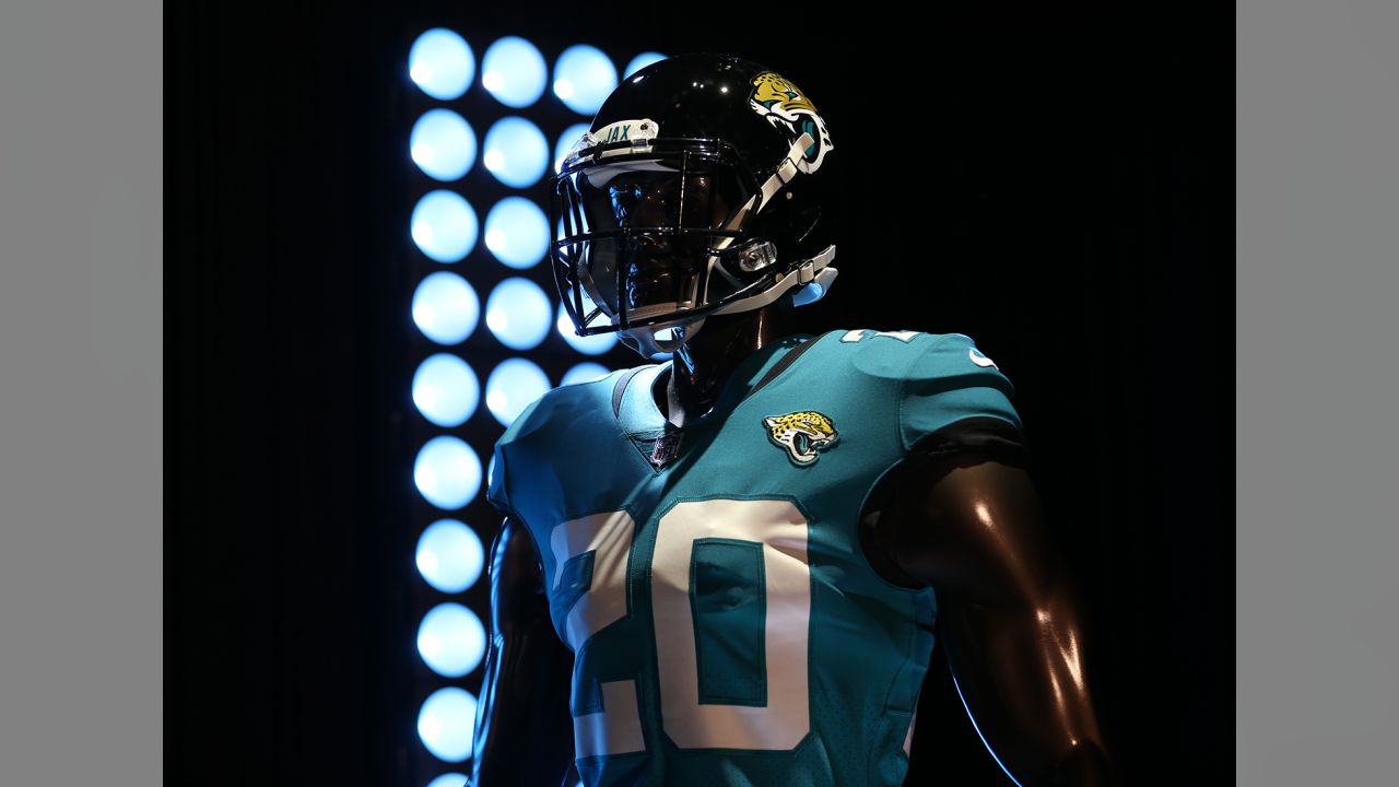 New Jacksonville Jaguars Uniform Pictures