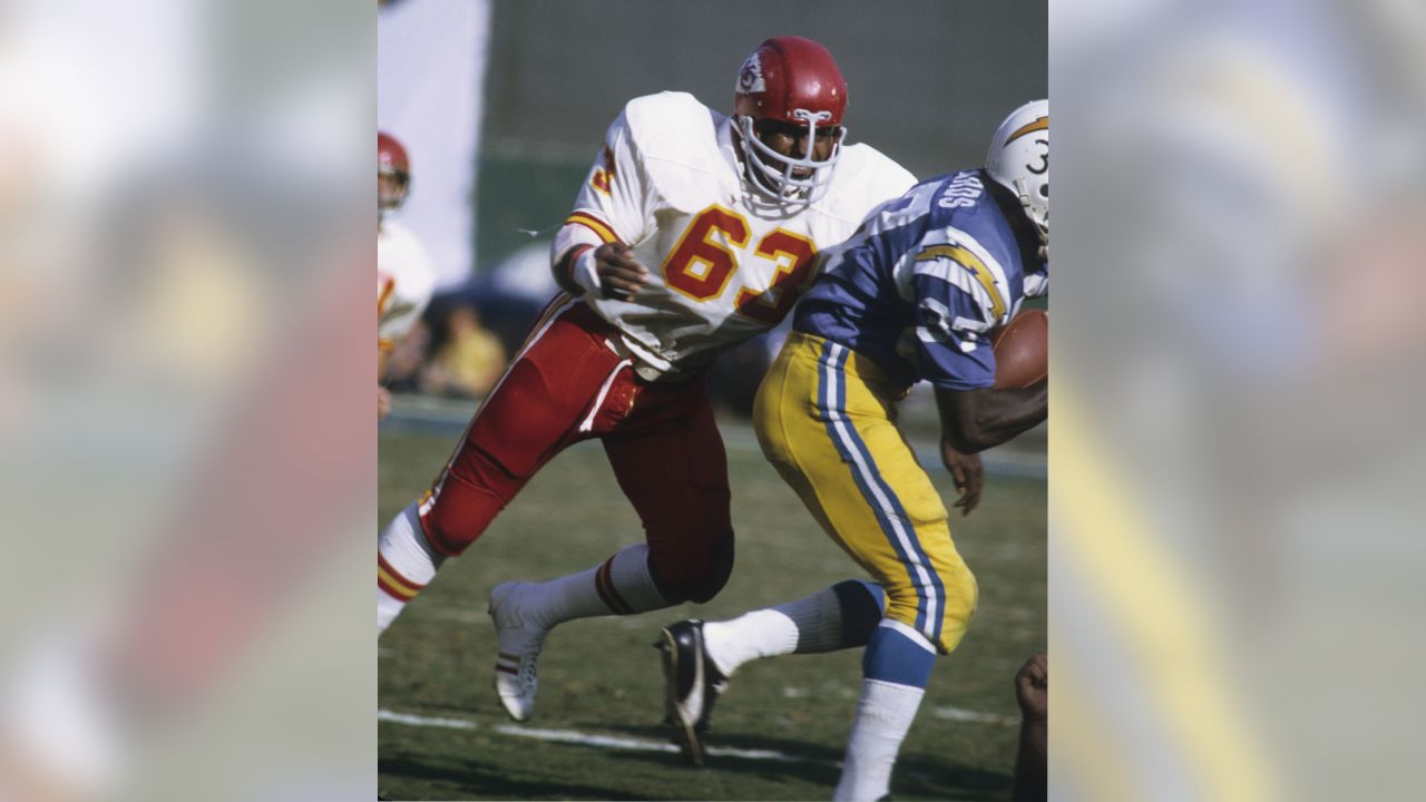 Willie Lanier  SportPics Archive