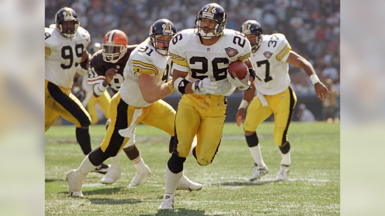 Please help me find pics of the old Rod Woodson's.