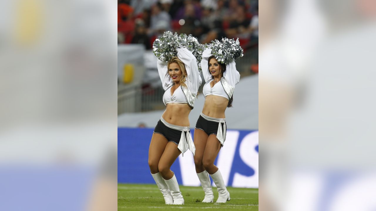 2014 NFL Cheerleaders: Best of Week 4