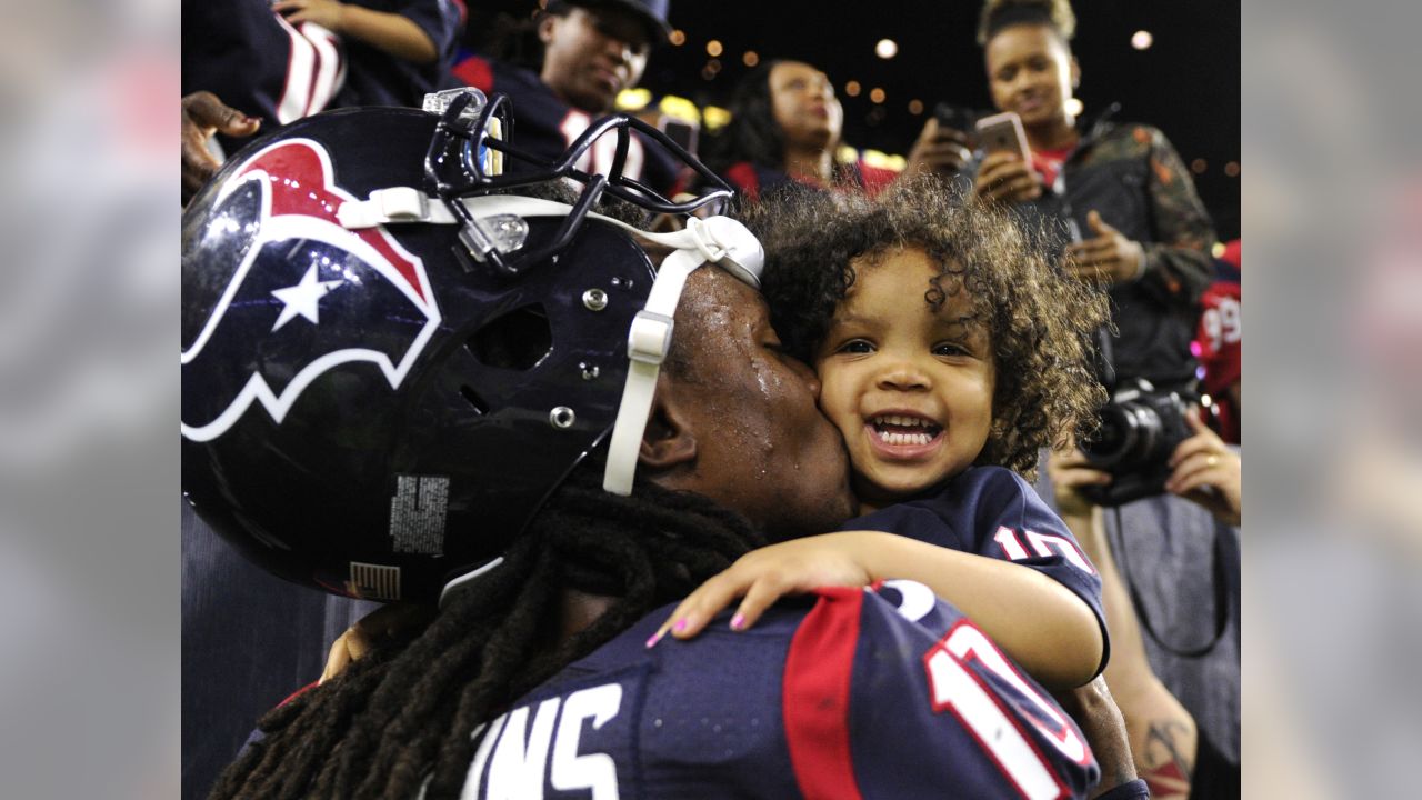 Hottest NFL Dads Past and Present: Photos With Their Kids