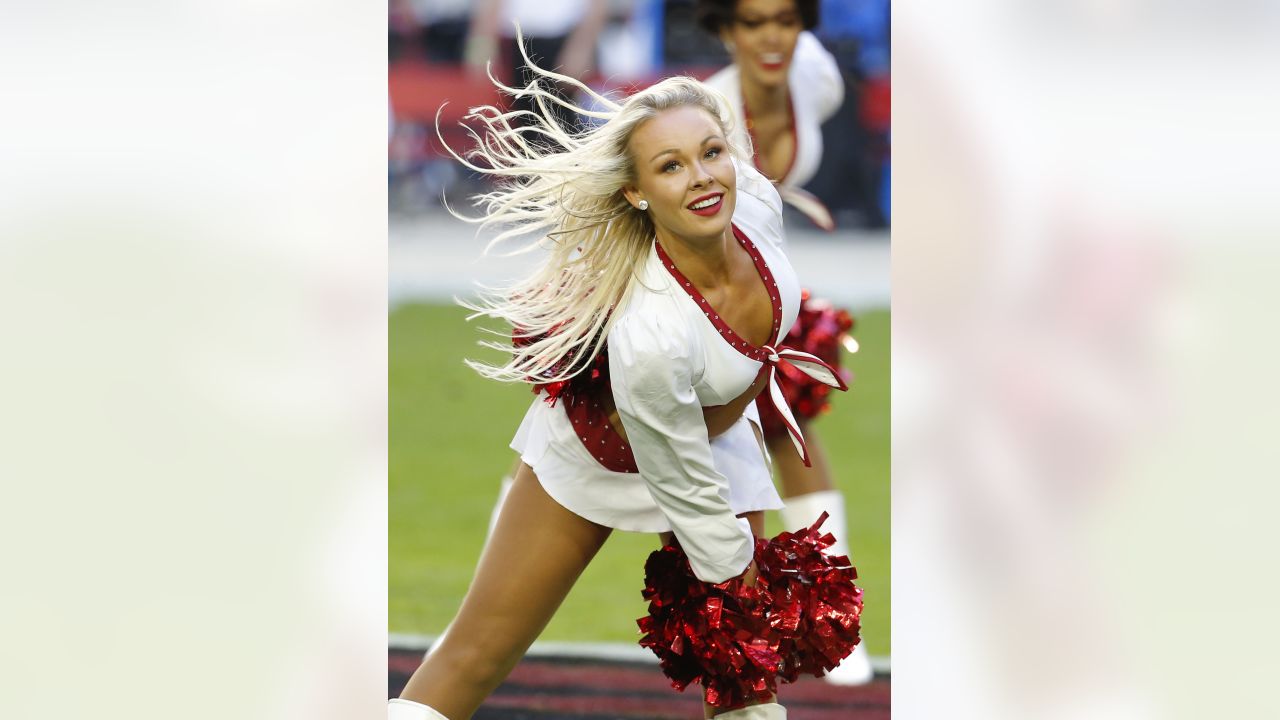 Best of 2018 NFL cheerleaders: Week 1