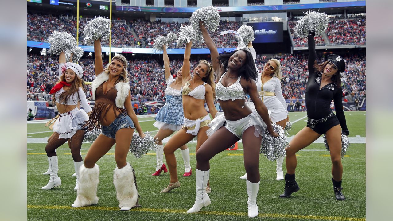 PHOTOS: 2014-15 NFL Cheerleaders