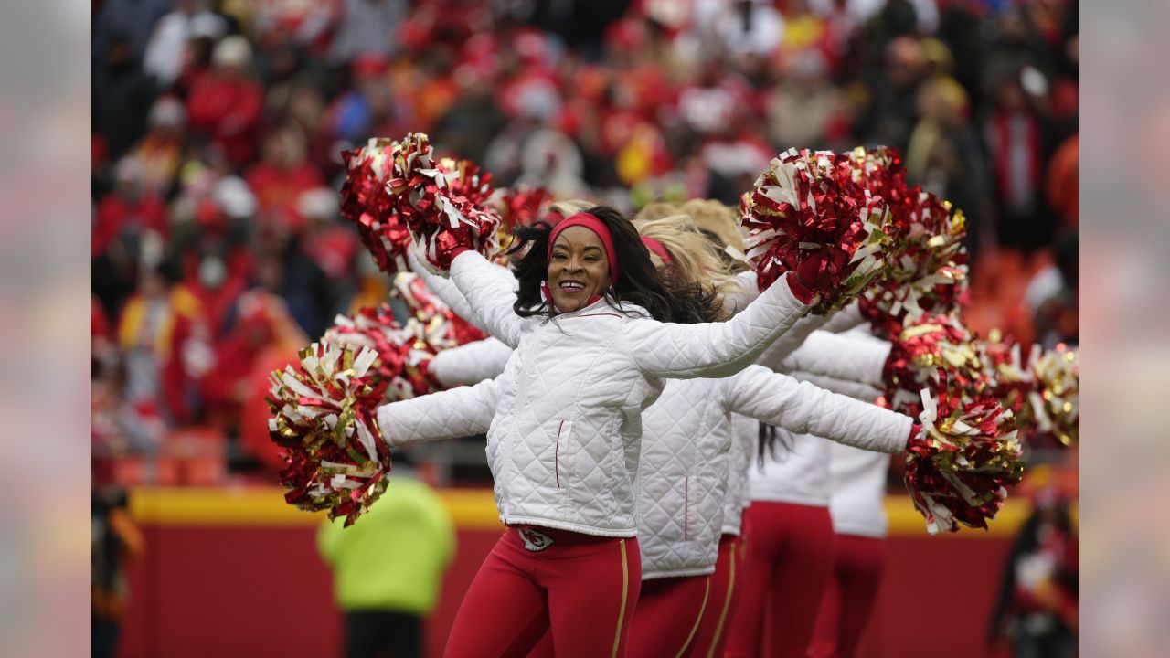 Photos: Chiefs Cheerleaders from Week 16 vs. Pittsburgh Steelers