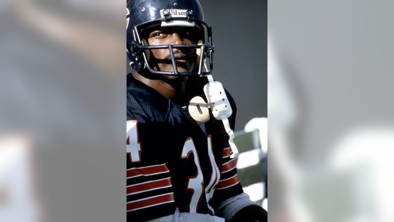 Chicago Bears Hall of Fame running back Walter Payton flies into