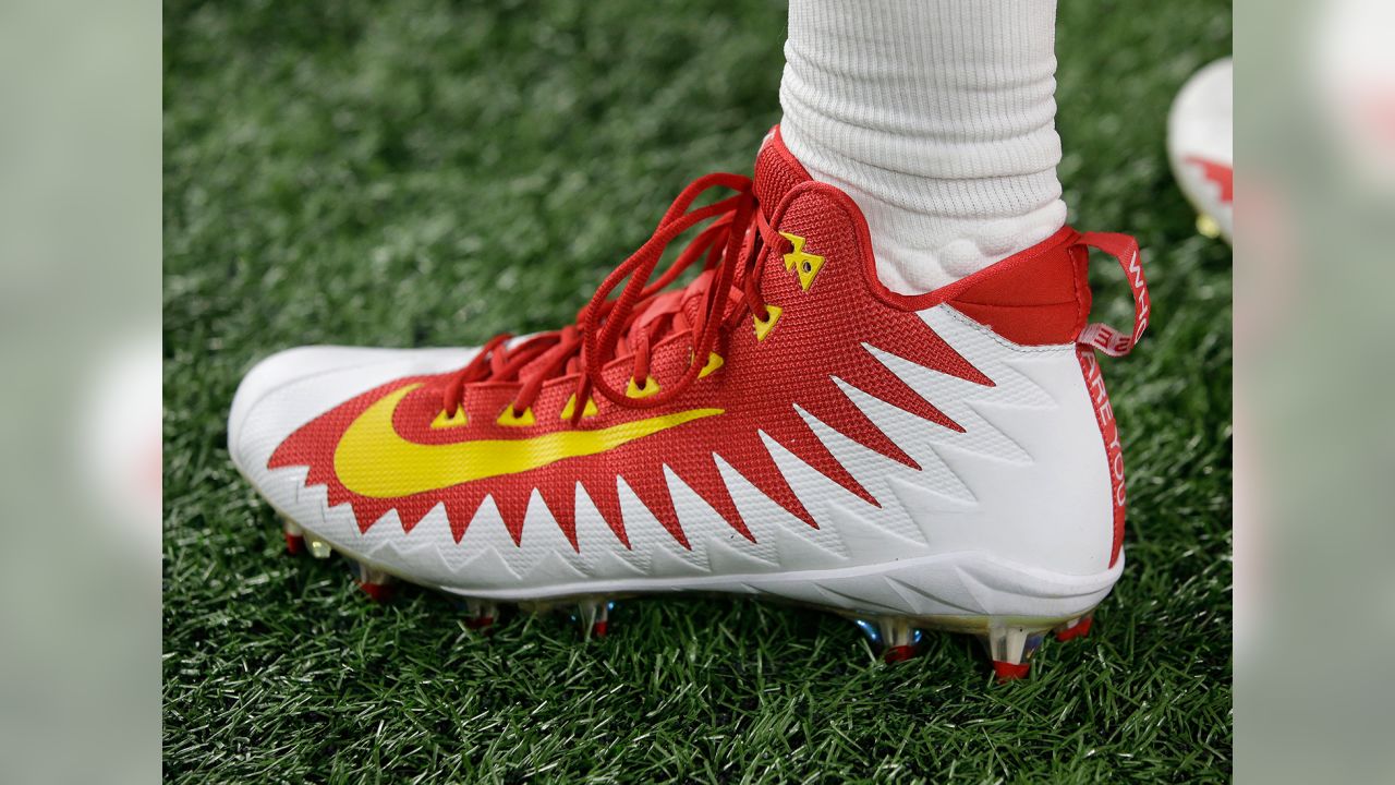 nike wide receiver cleats