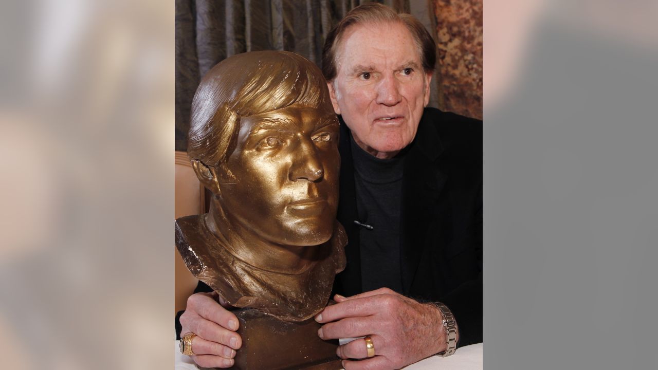 NFL Hall of Famer Forrest Gregg, who played for Packers and