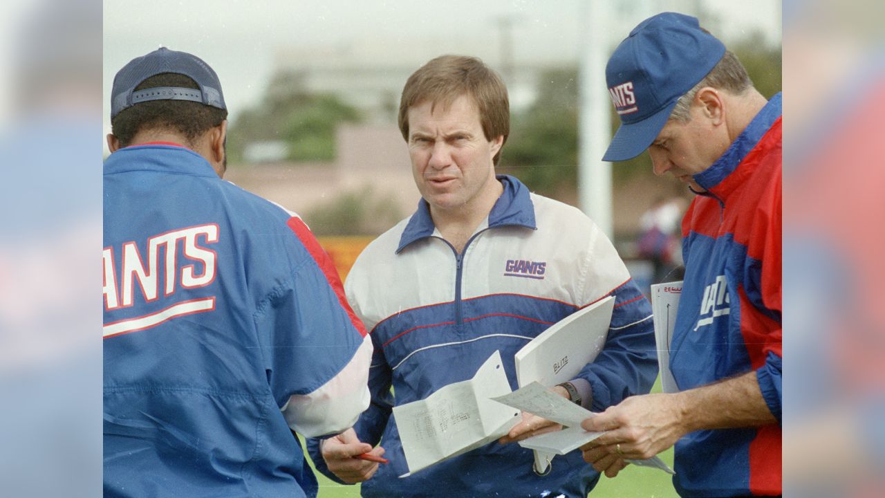 Bill Belichick vs Tom Landry: Sideline Comparison