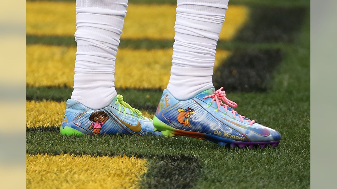 Odell Beckham Jr. showcases custom cleats collection