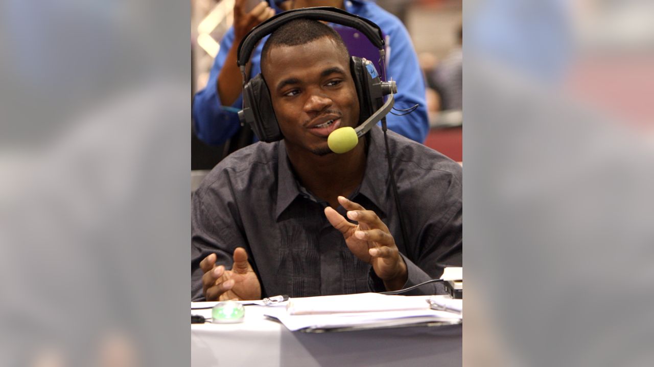 Super Bowl radio row in Phoenix a star-studded spectacle