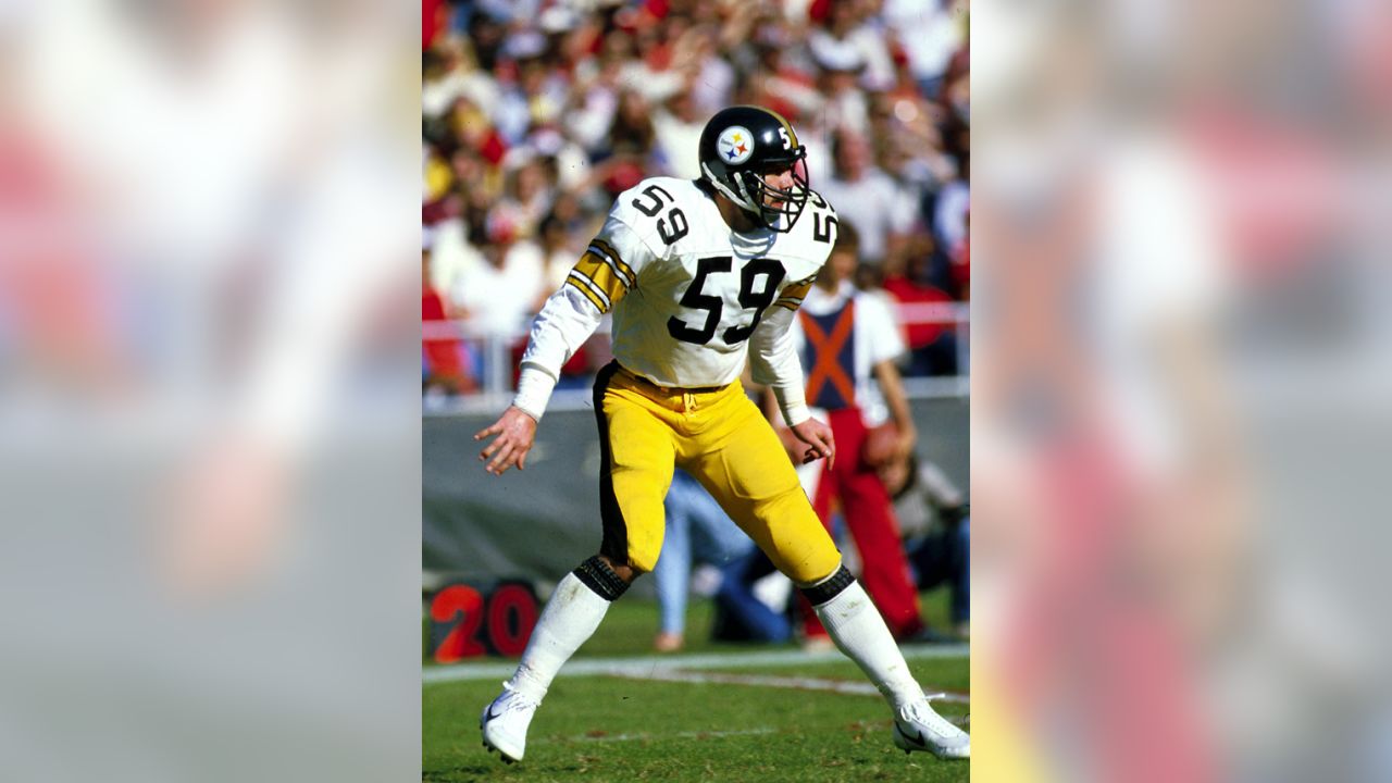 Linebacker Jack Lambert of the Pittsburgh Steelers on the bench in News  Photo - Getty Images