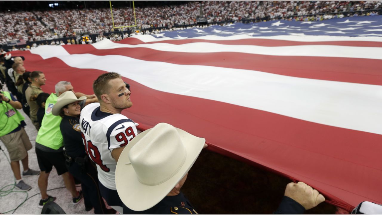 NFL season opens with Sept. 11 tributes