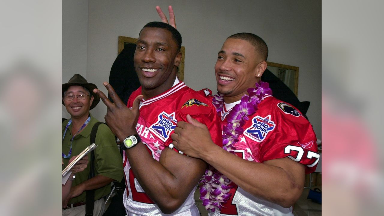 New England Patriots safety Rodney Harrison (37) stretches before