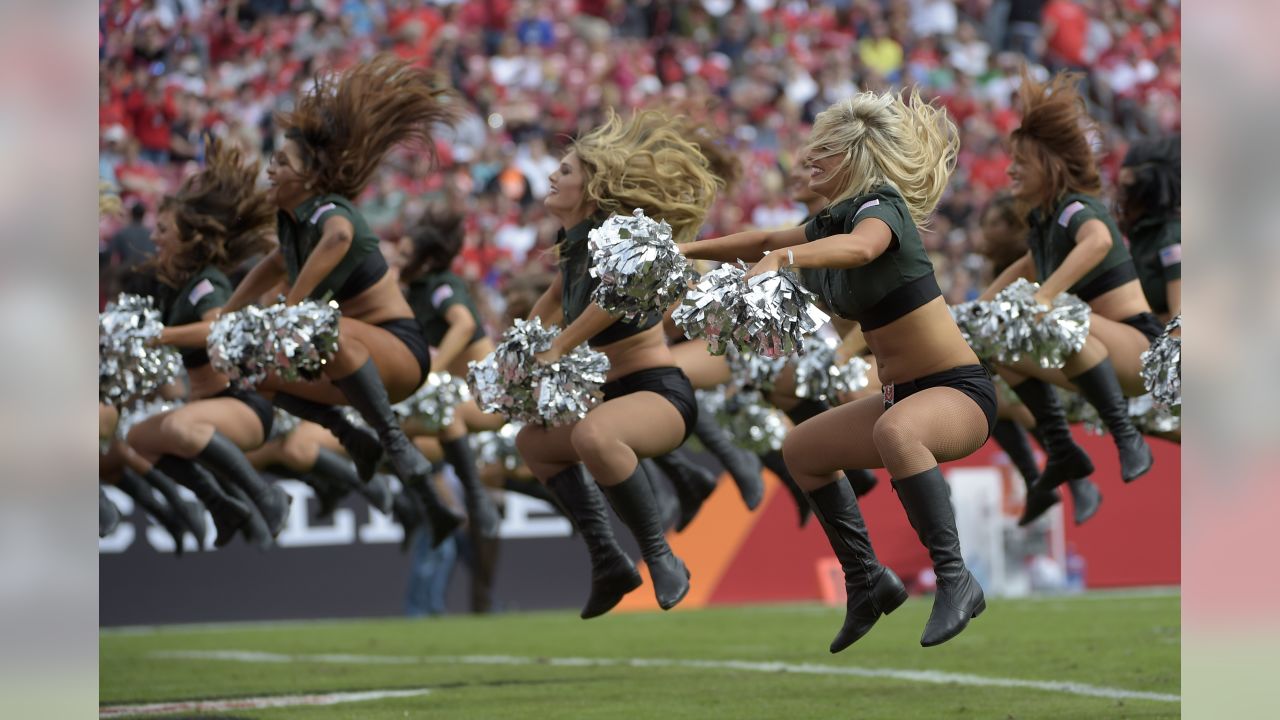 2014 Tampa Bay Buccaneers Cheerleaders: Making the Krewe - Part 2