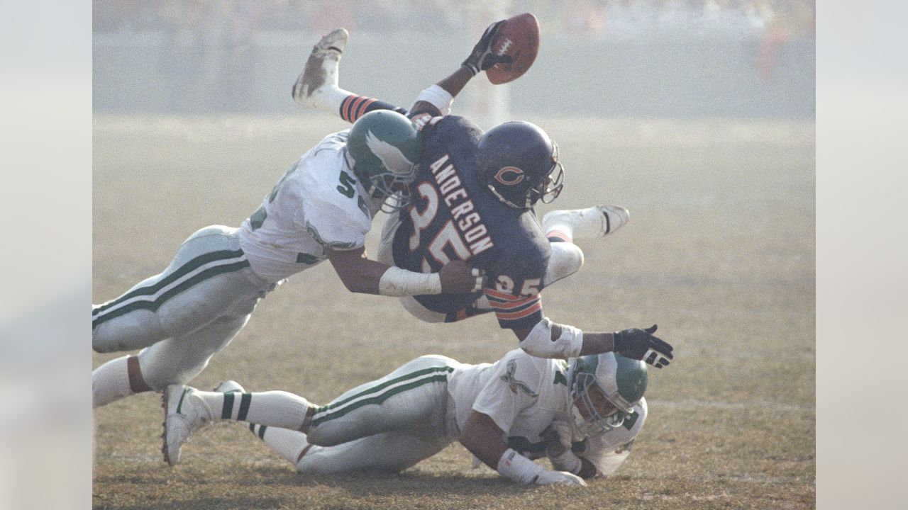 30 years after 'Fog Bowl' matchup, Eagles return to Chicago