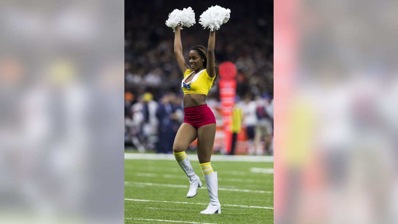 Best of 2017 NFL cheerleaders: Week 8