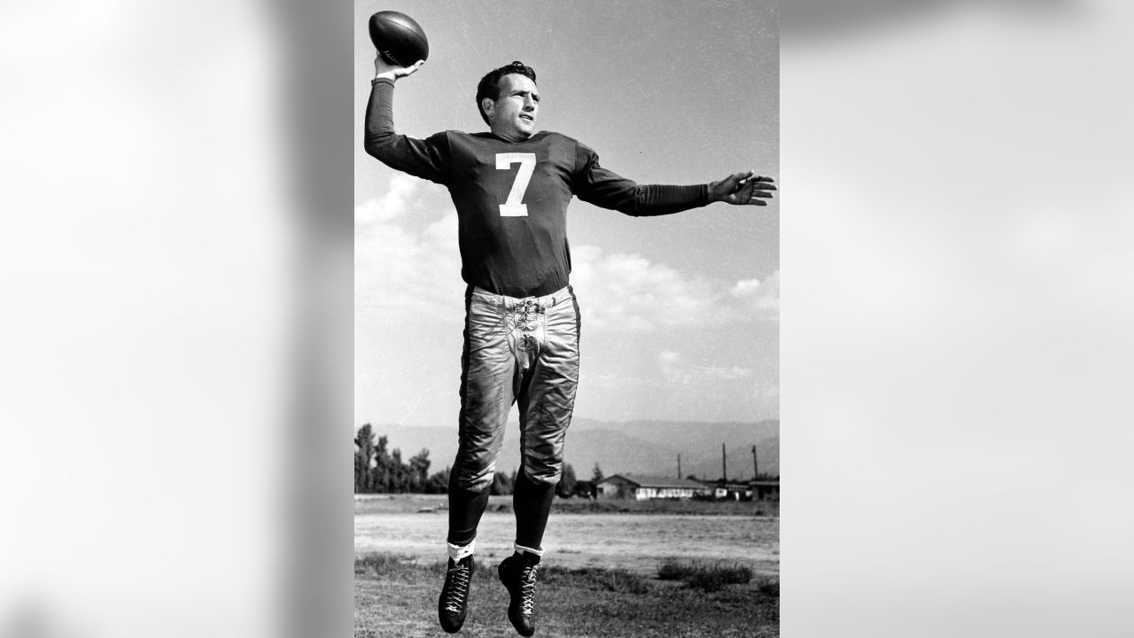 Pro Football Hall of Fame - Hall of Fame QB Bob Waterfield was