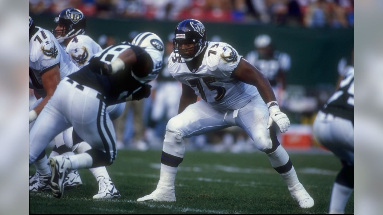 See if you can guess which player is Jonathan Ogden in these high school  photos : r/ravens