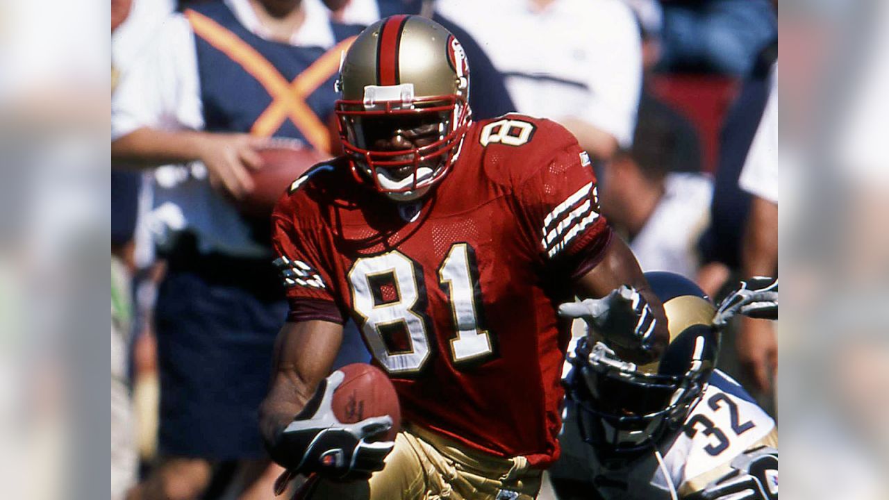 Terrell Owens catches 3 TDs in indoor league debut with Allen Wranglers -  ESPN